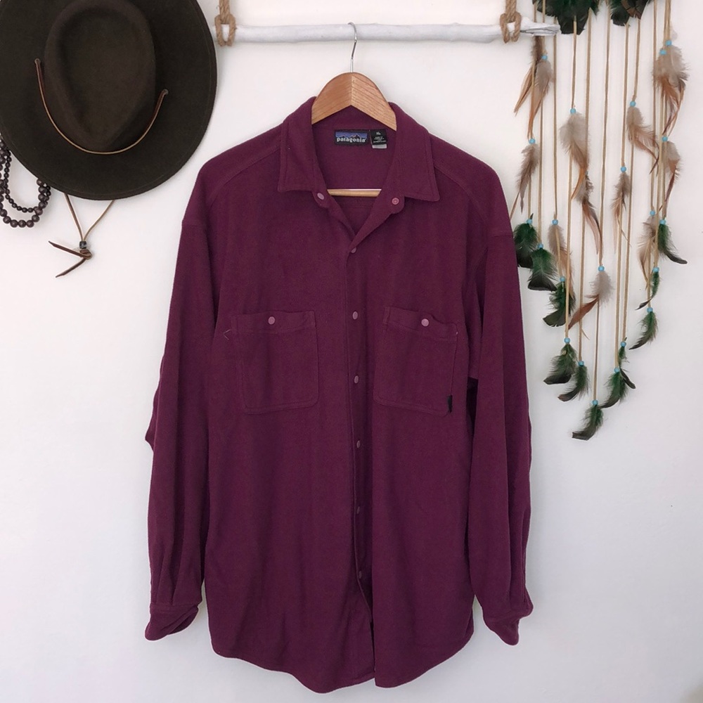 Patagonia purple fleece button down men’s shirt